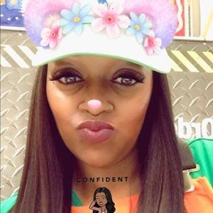 Meet your Posher, Shatarra